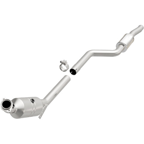 MagnaFlow direct-fit catalytic converter fits 2008-2010 Mercedes-Benz C300, 2010-2011 Mercedes-Benz E350, and more, this and 2008-2010 C300 3.0L passenger side 3.0L passenger side 