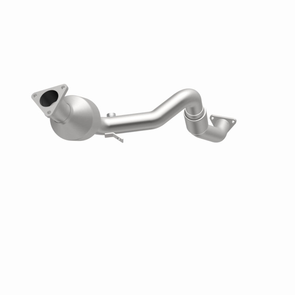 MagnaFlow direct-fit catalytic converter fits 2007-2008 Audi Q7 3.6L and 2007 Volkswagen Touareg 3.6L stainless steel CARB compliant OBDII 51943