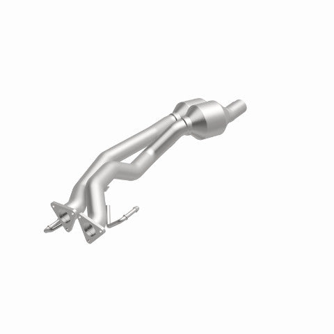 MagnaFlow direct-fit catalytic converter fits 2007-2010 Audi Q7 3.6L and 2007-2010 Volkswagen Touareg 3.6L stainless steel CARB compliant OBDII 51957