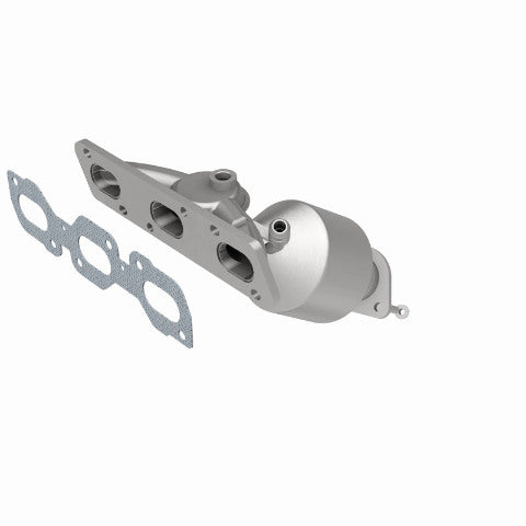 MagnaFlow direct-fit catalytic converter for 2006-2008 Mazda 3.0L stainless steel CARB compliant OBDII 51977