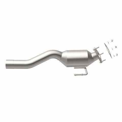 MagnaFlow direct-fit catalytic converter fits 2004-2006 Volkswagen Touareg and Porsche Cayenne, this and 2004-2006 Porsche Cayenne 3.2L stainless steel CARB compliant 51979