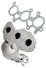 MagnaFlow direct-fit catalytic converter fits 2011-2016 Toyota Highlander and 2010-2015 Lexus RX450h, this and 2010-2014 RX450H 3.5L Right 3.5L stainless steel CARB compliant OBDII