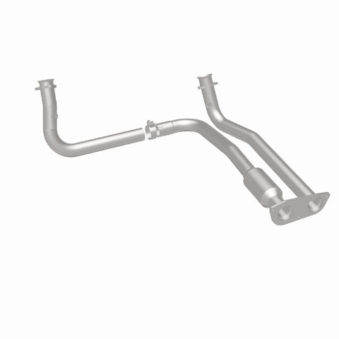 MagnaFlow direct-fit catalytic converter fits 1996-2000 Chevrolet K2500, Chevrolet C2500, and additional vehicles. Hardware is included to eliminate the hassle of working with corr
