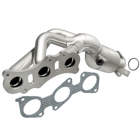 MagnaFlow direct-fit catalytic converter for 2003-2004 Toyota 4Runner 4.0L passenger side stainless steel CARB compliant OBDII 52057