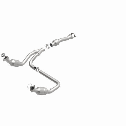 MagnaFlow direct-fit catalytic converter fits 2009-2014 Chevrolet Express 1500, 2009-2011 Chevrolet Express 3500, and additional vehicles and 2011-2014 EXPRESS 1500 stainless steel