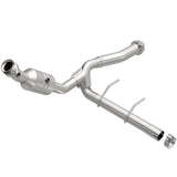 MagnaFlow direct-fit catalytic converter for 2011-2014 Ford F-150 5.0L stainless steel CARB compliant OBDII 52139