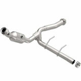 MagnaFlow direct-fit catalytic converter for 2011-2014 Ford F-150 5.0L stainless steel CARB compliant OBDII 52139