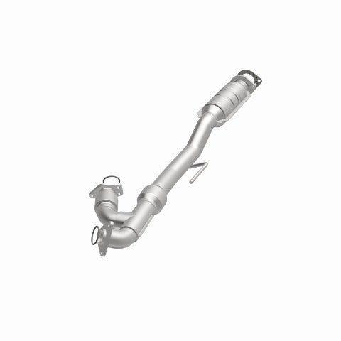 MagnaFlow direct-fit catalytic converter for 2007-2018 Nissan Altima 3.5 inch inlet/outlet stainless steel CARB compliant OBDII 52190