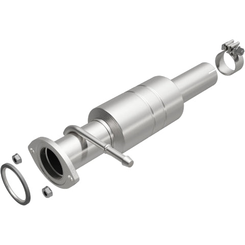 MagnaFlow direct-fit catalytic converter fits 2009-2012 Toyota Highlander 2.7L stainless steel CARB compliant OBDII 52207