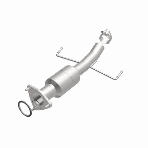 MagnaFlow direct-fit catalytic converter fits 2010-2012 CX-7 2.5 L 2.5 inch inlet/outlet stainless steel CARB compliant OBDII 52223