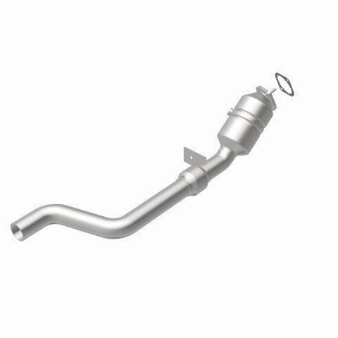 MagnaFlow direct-fit catalytic converter for 2015-2020 Ford Mustang 5.2L stainless steel CARB compliant OBDII 52225