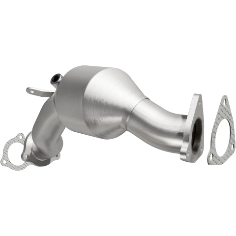 MagnaFlow direct-fit catalytic converter fits 2011-2015 Q7 V6 3 stainless steel CARB compliant OBDII 52401