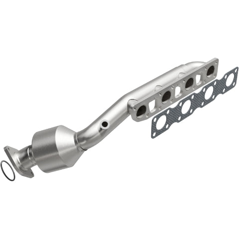 MagnaFlow direct-fit catalytic converter fits 2003-2004 INFINITI M45 and 2003-2006 INFINITI Q45, this and 2003-2004 M45 V8 4.5 4.5 inch inlet/outlet stainless steel CARB compliant 