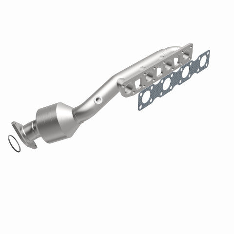 MagnaFlow direct-fit catalytic converter fits 2003-2004 INFINITI M45 and 2003-2006 INFINITI Q45, this and 2003-2004 M45 V8 4.5 4.5 inch inlet/outlet stainless steel CARB compliant 