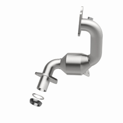MagnaFlow direct-fit catalytic converter fits 2011-2015 Juke L4 1.6 1.6 inch inlet/outlet stainless steel CARB compliant 52438