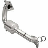 MagnaFlow direct-fit catalytic converter fits 2011-2015 Juke L4 1.6 1.6 inch inlet/outlet stainless steel CARB compliant 52439