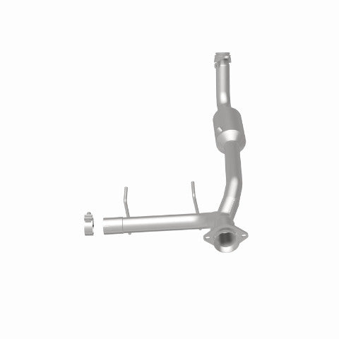 MagnaFlow direct-fit catalytic converter fits 2005-2006 Lincoln Navigator 5.4L passenger side 5.4L passenger side stainless steel CARB compliant OBDII 52508