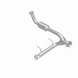 MagnaFlow direct-fit catalytic converter fits 2005-2006 Lincoln Navigator 5.4L passenger side 5.4L passenger side stainless steel CARB compliant OBDII 52508