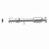 MagnaFlow direct-fit catalytic converter fits 2014-2015 Toyota Highlander 3.5 Undby 3.5 inch inlet/outlet stainless steel CARB compliant 52534