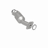 MagnaFlow direct-fit catalytic converter fits 2011 Sienna 3.5 3.5 inch inlet/outlet stainless steel CARB compliant 52557