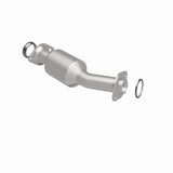 MagnaFlow direct-fit catalytic converter fits 2011 Sienna 3.5 3.5 inch inlet/outlet stainless steel CARB compliant 52557