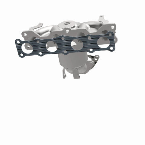 MagnaFlow direct-fit catalytic converter for 2013-2016 Hyundai Santa Fe 2.4L stainless steel CARB compliant 52775