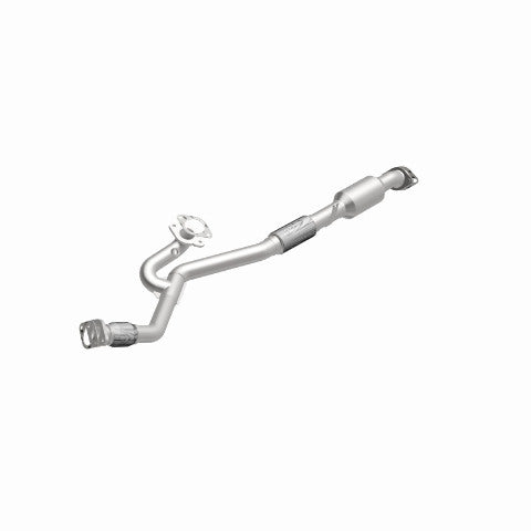 MagnaFlow direct-fit catalytic converter fits 2010-2015 LaCrosse 3 3.6 3.6 inch inlet/outlet stainless steel CARB compliant 52896