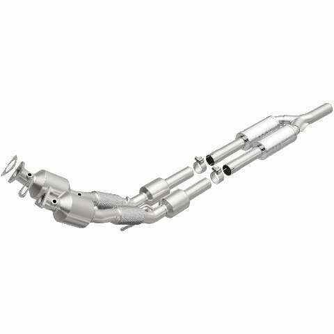 MagnaFlow direct-fit catalytic converter for 2012-2014 VW Passat 3.6 inch inlet/outlet stainless steel CARB compliant 52938