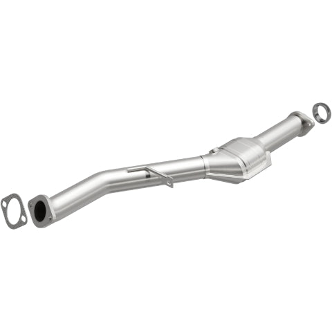 MagnaFlow direct-fit catalytic converter for 2008-2014 Subaru 2.5L stainless steel CARB compliant 5421012