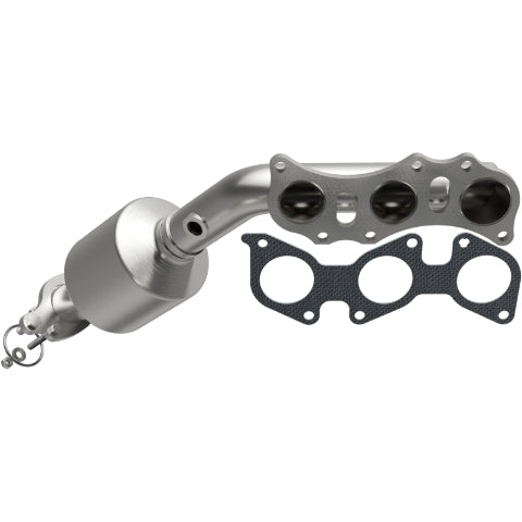 MagnaFlow direct-fit catalytic converter for 2005-2011 Toyota Tacoma 4.0L stainless steel CARB compliant 5481341