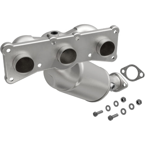 MagnaFlow direct-fit catalytic converter for 2008-2013 BMW 3.0L stainless steel CARB compliant 5531763