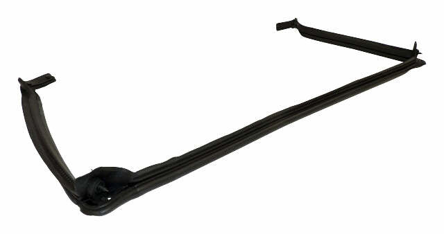 Jeep Rubber Black Tailgate Weatherstrip - 55395661AF