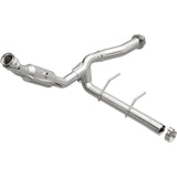 MagnaFlow direct-fit catalytic converter for 2011-2014 Ford F-150 5.0L stainless steel CARB compliant 5551139