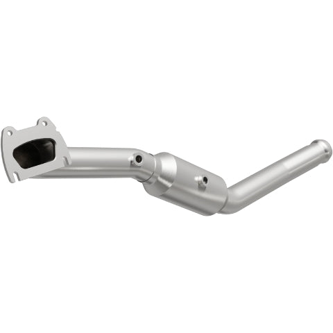 MagnaFlow direct-fit catalytic converter for 2011-2012 Dodge Grand Cherokee stainless steel CARB compliant 5551737