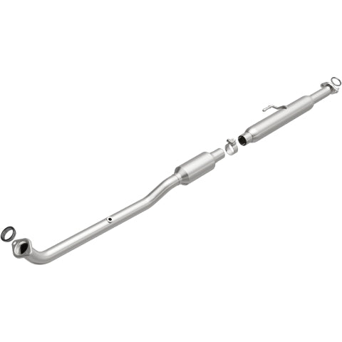 MagnaFlow direct-fit catalytic converter for 2012-2015 Toyota 2.5L stainless steel CARB compliant 5571095