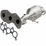 MagnaFlow direct-fit catalytic converter for 2011-2015 Toyota 3.5L stainless steel CARB compliant 5582548