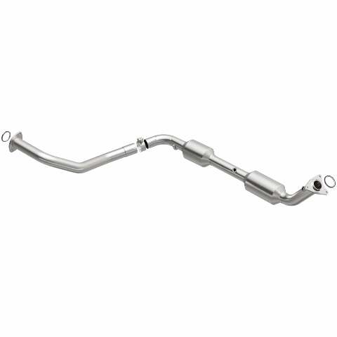 MagnaFlow direct-fit catalytic converter for 2007-2016 Toyota Tundra 5.7L stainless steel CARB compliant 5582935