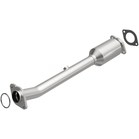 MagnaFlow direct-fit catalytic converter for 2007-2016 Nissan Frontier 4.0L stainless steel CARB compliant 5592669
