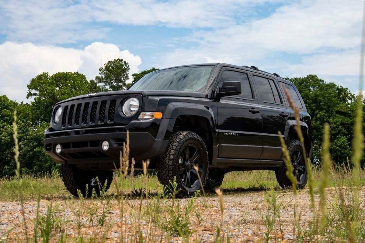 Lift kit for 2007-2016 Jeep by Rough Country