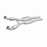 Catalytic Converter for HM Grade Federal / EPA Compliant Semi-Direct Fit Catalytic Converter MagnaFlow 93989