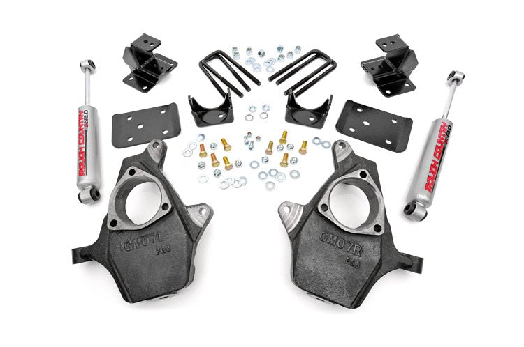Fits Chevy/GMC 1500 (99-06 & Classic) Lowering Kit; 2 Inch FR; 4 Inch RR; 722.2