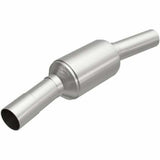 MagnaFlow direct-fit catalytic converter fits 1975-1986 Chevrolet C10, Chevrolet K10, and additional vehicles and 1975-1994 GM Truck CA stainless steel CARB compliant 3391432