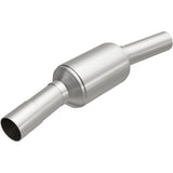 MagnaFlow direct-fit catalytic converter fits 1975-1986 Chevrolet C10, Chevrolet K10, and additional vehicles and 1975-1994 GM Truck CA stainless steel CARB compliant 3391432