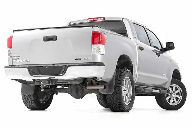 Fits Toyota Tundra 2WD/4WD (2007-2021) 3.5 Inch Lift Kit; 76830RED