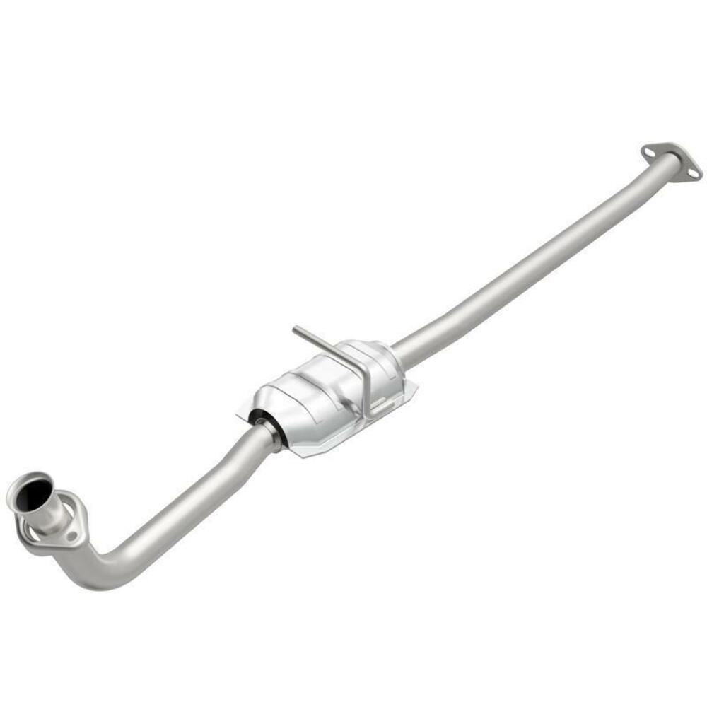 direct-fit catalytic converter fits 1991-1994 Suzuki Swift 1.3L and 1989-1994 Geo Metro 1L L3 rear front Federal EPA with gaskets 7713001 Schultz
