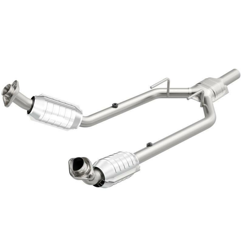 direct-fit catalytic converter fits 1996-1997 Couga r 3.8L and 1996-1997 Ford Thunderbird 3.8L V6 Federal EPA no gasket included 7713044 Schultz