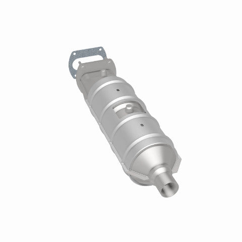 direct-fit catalytic converter fits 1987-1996 Ford F-250 5.8L and 1988-1995 Ford E-350 Econoline 5.8L V8 rear front Federal EPA gasket included 7713258 Schultz