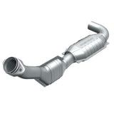 direct-fit catalytic converter fits 2001-2002 Ford Expedition 4.6L and 2001-2002 Ford Expedition 4.6L V8 Federal EPA no gasket included 7713280 Schultz