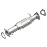 direct-fit catalytic converter fits 1996-1997 Chevy S10 4.3L V6 and 1996-1997 GMC Sonoma 4.3L V6 rear front Federal EPA with gaskets 7713330 Schultz