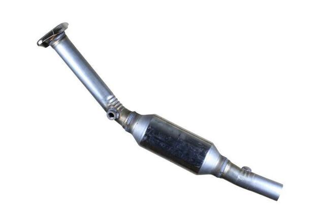 direct-fit catalytic converter fits 2000-2005 Toyota Echo 1.5L and 2004-2006 Scion xA 1.5L L4 rear front Federal EPA gasket included 7713349 Schultz